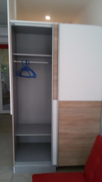 Studio Diana โตรกีร์ ภายนอก รูปภาพ